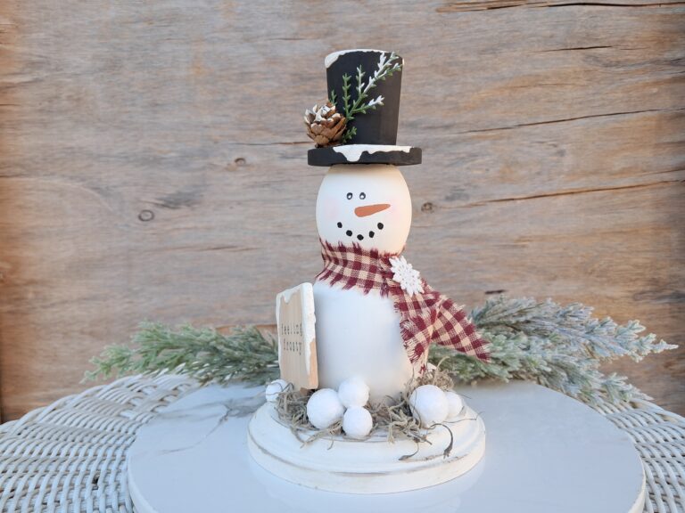 Feeling Frosty: Wooden Snowman Tutorial