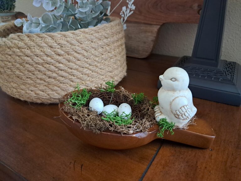 DIY Bird Nest in a Wooden Spoon | Easy Spring Craft